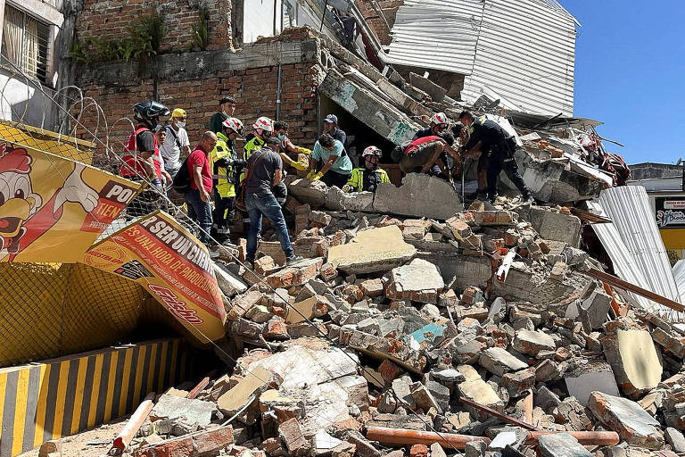 Terremoto de magnitude 7,4 atinge a Colômbia, derruba prédios e deixa mais de 110 mortos